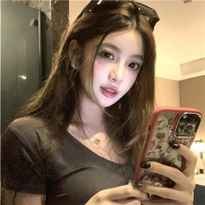 金发大个子